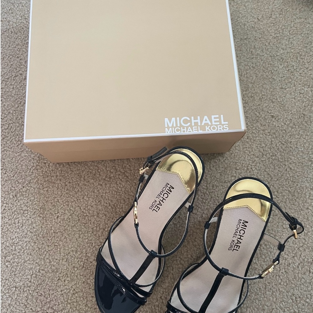 Michael Kors Brand new wedges